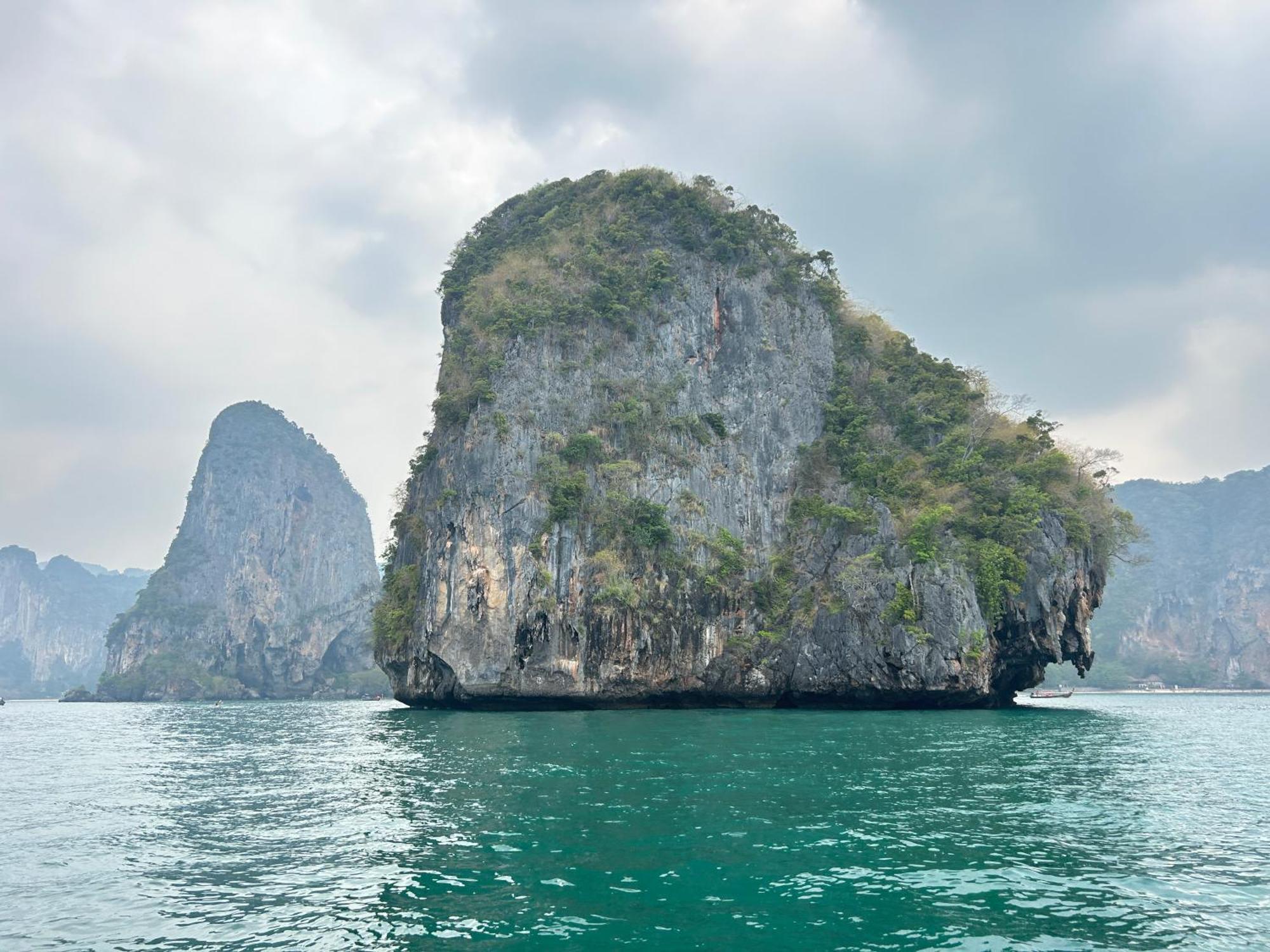 Mina 美景公寓酒店 Pattaya ภายนอก รูปภาพ